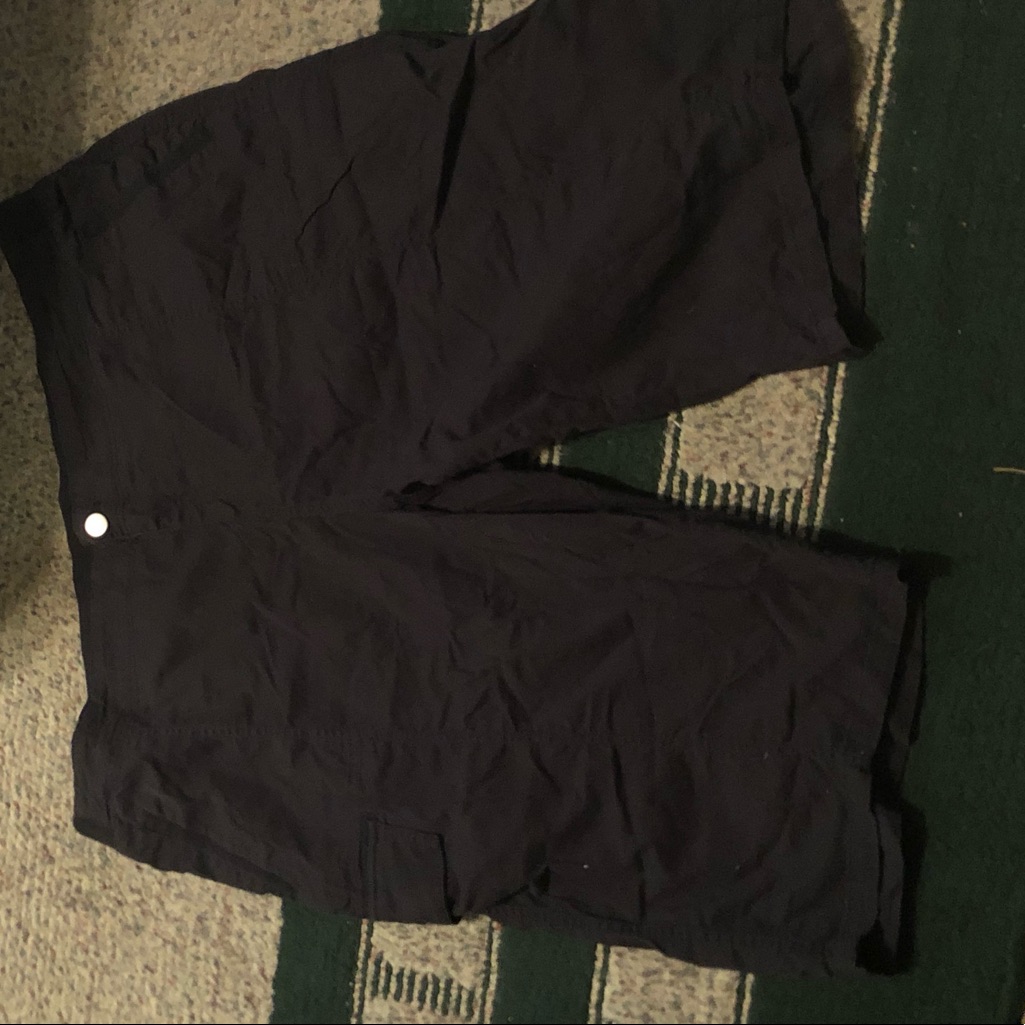 New Directions Brand Size 22 Black Shorts